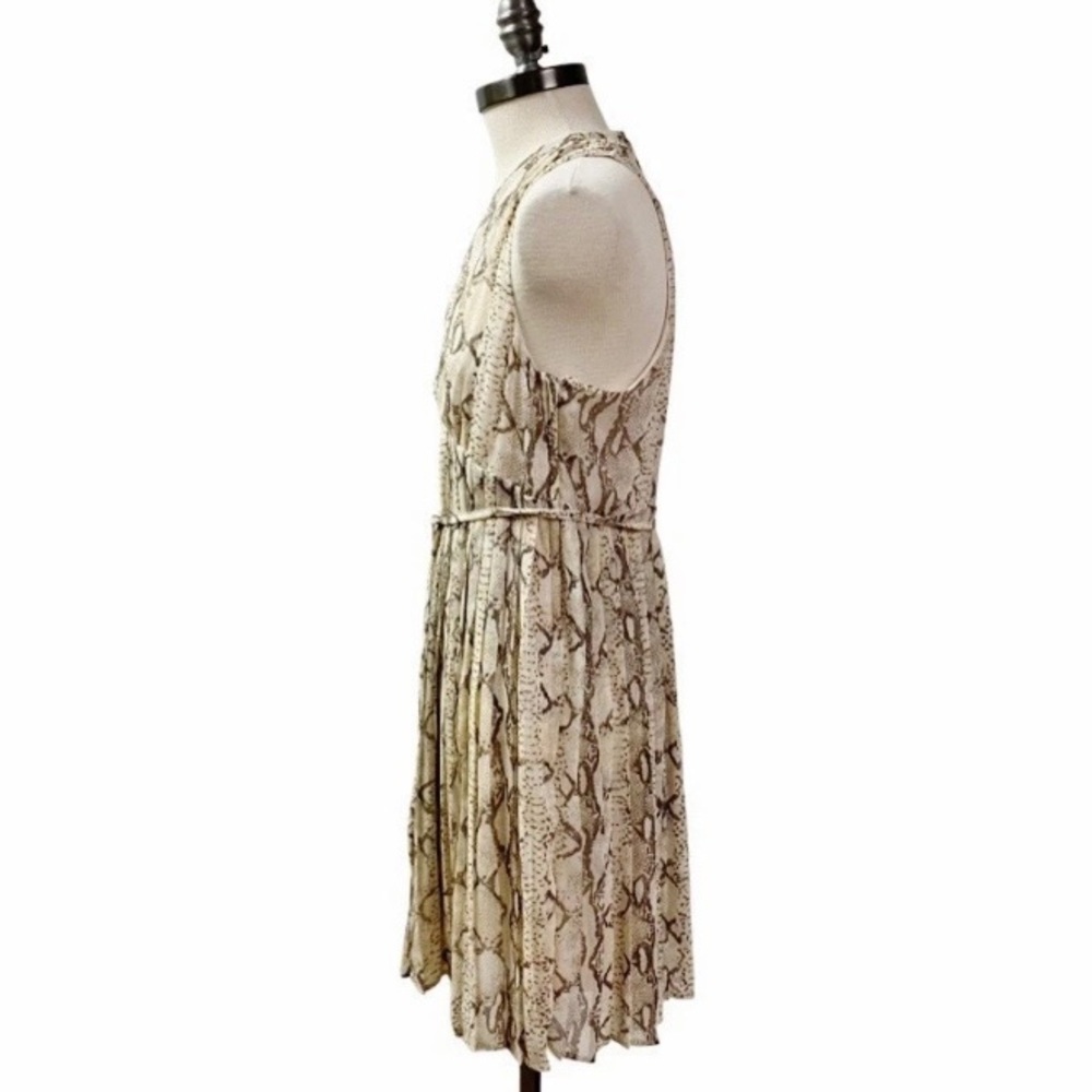 NWT! H & M Fairy Feminine Flirty Halter Pleated Dress SZ 10 Snakeskin Print - Picture 6 of 11